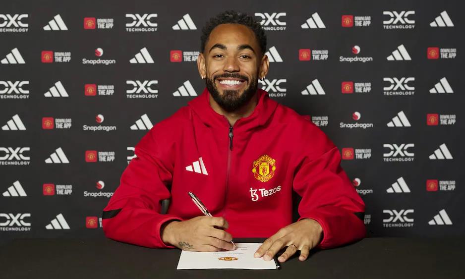 Manchester United: Cuộc đua khốc liệt với thời gian và những thách thức ở mùa giải mới
